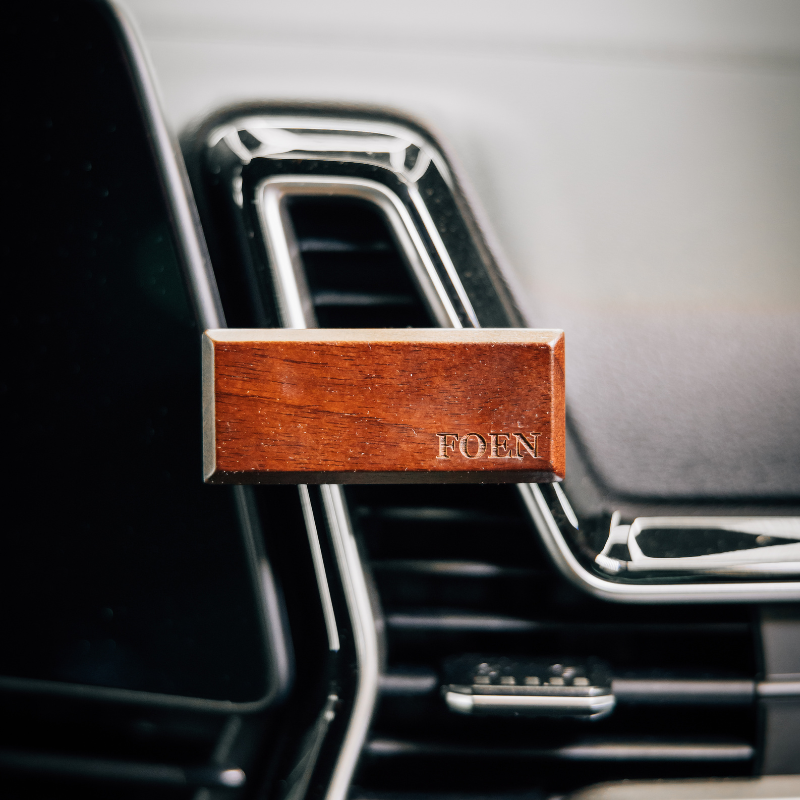 FOEN WOOD STICK SQUEEZE drewniany zapach samochodowy do kratki FOEN WOOD STICK SQUEEZE drewniany zapach samochodowy do kratki