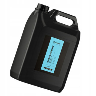 Czyszczenie i mycie auta z płynem KiurLab Choco mousse 5l aktywna piana